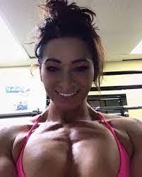 Rhonda Mcadoo's Instagram, Twitter & Facebook