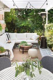 Blogger Zevy Joy Styles Frontgate S Paris Bistro Chairs On Her Patio In 2020 Outdoor Entertaining Spaces Outdoor Living Design Outdoor Rugs Patio