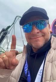 Momentos incríveis do nosso Príncipe ao lado de sua família em seus dias de  férias em Orlando, ele merece!!! #ViverSertanejo  #DanielCelebraJoãoPauloeDaniel #CantorDaniel #Daniel40Anos ...