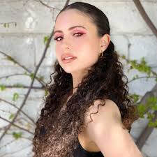 Eliana Laureano Robin