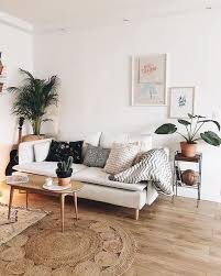 Boho Chic Never Follows The Traditional Love The Asymmetric Paintings To The Side Minimalist Living Room Living Room Designs Minimalist Home Decor
