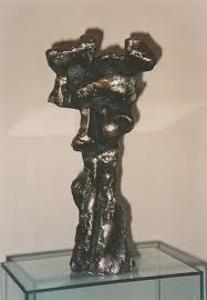 Sein künstlerisches handwerkszeug erhält er während einer holzbildhauerlehre und dem besuch der kunstgewerbeschule in bonndorf. Stiftung Fur Bildhauerei Gerson Fehrenbach