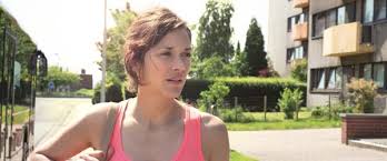 Inglese, più grande di lui di diversi anni e soprattutto terribilmente somigliante a valeria golino, compagna storica del bell'attore pugliese. Catherine Salee Archivi Sentieri Del Cinema