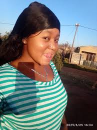 Hy everyone am Chantel 24 yrs old looking for friendship
