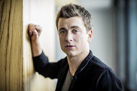 Hij trad op 8 juli 2017 op op werchter boutique onder robbie williams, marco borsato, tourist lemc, stan van samang en erasure. Niels Destadsbader Explore Tumblr Posts And Blogs Tumgir