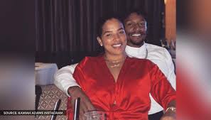 But one million followers is within sight.the more followers you've got, the higher your potential value as an advertiser. Who Is Bradley Beal S Wife Kamiah Adams Nba Star S Wife Takes On Haters On Social Media