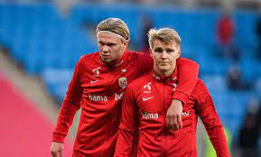Norway's midfielder martin odegaard smiles during the international friendly football match between norway and luxembourg at la rosaleda stadium in malaga in preperation for the uefa european. Madrid Zone On Twitter Martin Odegaard Is Officially Norway S New Captain Rmalive