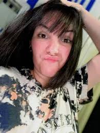 Introduction of a stay-at-home mom and her interests