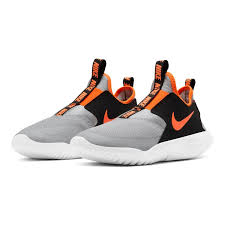 Nike Flex Runner Grade School Kids Sneakers In 2020 Nike Flex Kids Sneakers Childrens Shoes