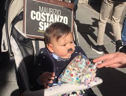 Sì, è sicuramente migliorato nel tempo … siamo una famiglia. Castelli Teme L Arrivo Dei Comunisti E Passa Con Marx Tutti Pazzi Per Il Bambino Che Fa Costanzo Cronache Picene