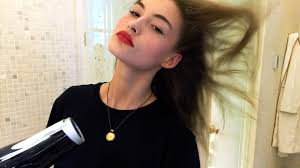 Angel grece entes on facebookissa. Watch Grace Elizabeth S Easy Model On Duty Makeup Beauty Secrets Beauty Secrets Vogue