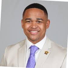 Sam Timmons's Instagram, Twitter & Facebook