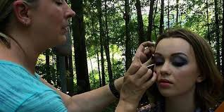 Freelance makeup artist