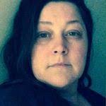 Lisa Demott's Instagram, Twitter & Facebook