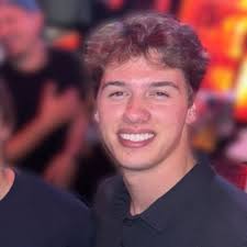 I am incredibly excited to announce that I have accepted a Packaging  Research and Developement Co-Op with Amcor for the Fall 2022 semester!