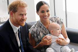 Diese hat sich kurzerhand vom verdikt ihres großvater george v. Baby Archie Prinz Harry Royal Experten Fordern Spektakulares Gala De
