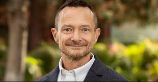 UCRBusinessGrad! 🐻🎓Cassidy Davidson MBA'23 is from Pennsylvania but came  to UCR for her MBA because it was always her dream to live in Southern  California. During her MBA she concentrated in Information