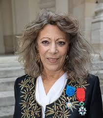 Barbara Cassin, une académicienne murmure à l'oreille de Charles