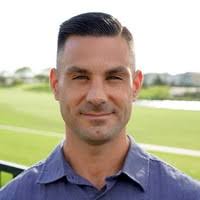 Dustin Mabe's Instagram, Twitter & Facebook