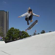 For sale is a leticia bufoni skateboard poster or canvas. Leticia Bufoni Slays Skateboarding Competition As Only Female Skateboarder Shape