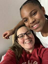 🙌🏽😍 Taryn Grace is now TEN!!! 🥹💓Double digits!! She wanted to  celebrate with a few friends and family at home with an “Arts & Crafts”  theme. Some friends were