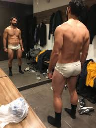 Xumble nos muestra el lado más desinhibido de Santiago