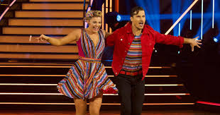 Meet the celebrities competing on season 30 of 'dancing with the stars' Dancing With The Stars Premieres Sept 14 Host Tyra Banks