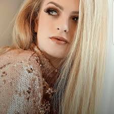 Beaux Cheveux by Christine