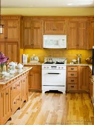 vintage kitchen cabinets decor ideas