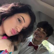 Erin Mudd (@ErinMudd15)