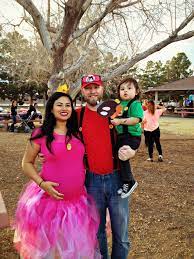 Last Minute Diy Princess Peach Mario And Luigi Costume