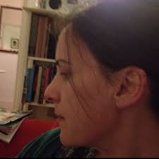 Anna Vickery (@annavickery4)