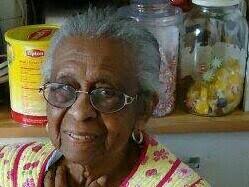 Marlo Quinones (@yvonndia)