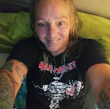 How to cook a large turkey breast in a crock pot?