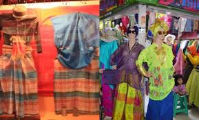 Baju bodo sudah ada dari zaman dahulu dan terkenal sebagai salah satu baju atau pakaian adat yang memiliki umur tertua di indonesia. Baju Bodo Sulawesi Selatan Pakaian Adat Tertua Di Dunia Dailysia