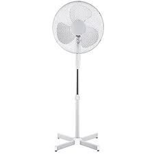 What's the best way to cool a room? 3 Easy Cooling Fan Tricks In Hot Weather How To Cool Down A Room