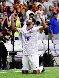 استقبلت جماهير الأهلي فى قطر بعثة القلعة الحمراء عقب وصولها إلى الدوحة، استعدادًا للمشاركة فى كأس العالم القنوات الناقله لكاس العالم للانديه. Ù‡Ù„ ÙŠÙØ¹Ù„Ù‡Ø§ Ø§Ù„Ø¹ÙŠÙ† Ø§Ù„Ø¥Ù…Ø§Ø±Ø§ØªÙŠ Ø­Ø³Ù† Ø§Ù„Ø´Ø­Ø§Øª Ø£ÙˆÙ„ Ù…ØµØ±ÙŠ ÙŠØ®ÙˆØ¶ Ù†Ù‡Ø§Ø¦ÙŠ ÙƒØ£Ø³ Ø§Ù„Ø¹Ø§Ù„Ù… Ù„Ù„Ø£Ù†Ø¯ÙŠØ© ØµÙˆØª Ø§Ù„Ø£Ù…Ø©