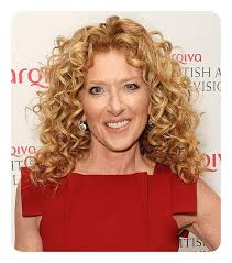 Hairstyles that flatter an oval face shape. 88 Beautiful And Flattering Haircuts For Oval Faces