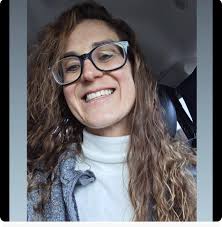 Just out of curiosity how many activity points does everyone get daily or  weekly? I see some get into the 100's. I walk for exercise about 4 miles  and get 3 or