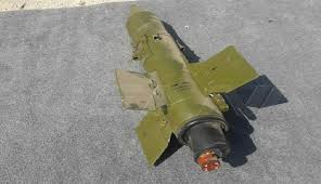 بريفي القنيطرة ودمشق صواريخ وأجهزة بث فضائي من مخلفات الإرهابيين البعث ميديا