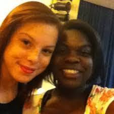 Alexis Toomer's Instagram, Twitter & Facebook