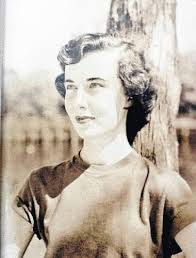 Beth Nye's Instagram, Twitter & Facebook