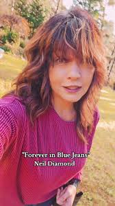 Coming back from errands and just had to cut loose 😃🥰 @Neil Diamond  #foreverinbluejeans #70s #1970s #fyp #foryourpages #genx #neildiamond  #dance #genxtiktokers #over50