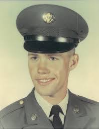 Linda Schisler's Instagram, Twitter & Facebook