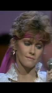 Olivia performing live "Hopelessly devoted to you" in Rotterdam.1981,  Costume design @fleurthiemeyer, #olivianewtonjohn #olivia #grease #xanadu  #twoofakind #chloelattanzi #physical #johntravolta ...