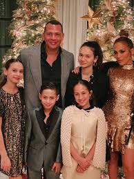 | коллекция обуви от дженнифер. Jennifer Lopez Alex Rodriguez Kids Blended Family Photos People Com