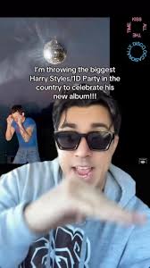 Guess The @harrystyles Song In 0.2 Seconds #harrystyles #guessthesong  #mikeymaxted99