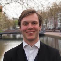 300+ "Hoving" profiles