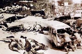 Hasil kajiannya ke atas dokumen yang dideklafisikasikan itu yang telah dikompilasikan dalam buku tersebut mendapati, rusuhan 13 mei bukanlah berpunca daripada keganasan kaum, sepertimana yang telah digambarkan kepada rakyat malaysia. 13 Mei Waris Mangsa Mahu Status Maklumat Sulit Diubah Suara Pakatan Daily