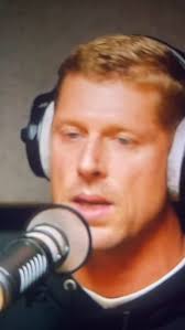 Mick Fanning & Darren Handley talk boards 🏄‍♂️ & Stab in the dark 🔪  #tradewindsurf #surf #surfstore #australia #surfing #skateboarding  #extremesports #buyonline #surferinterviews #surfer #sunglasses  #skateboards #surfboards #mickfqnning ...